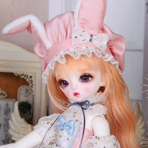 Honey Delf MADELEINE Christmas Package Limited