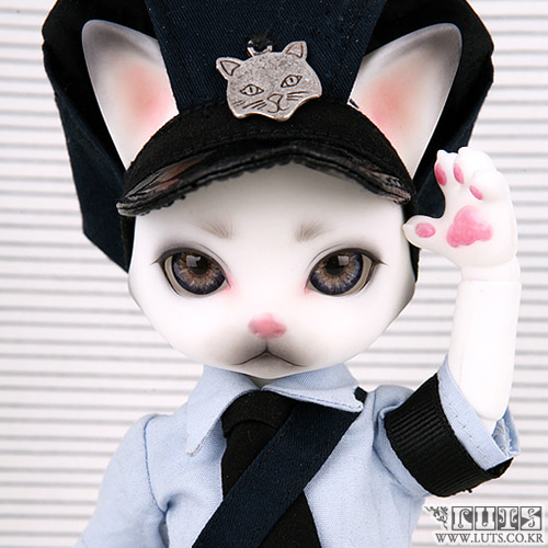 Zuzu Delf PERSI - The Police Officer Limited
